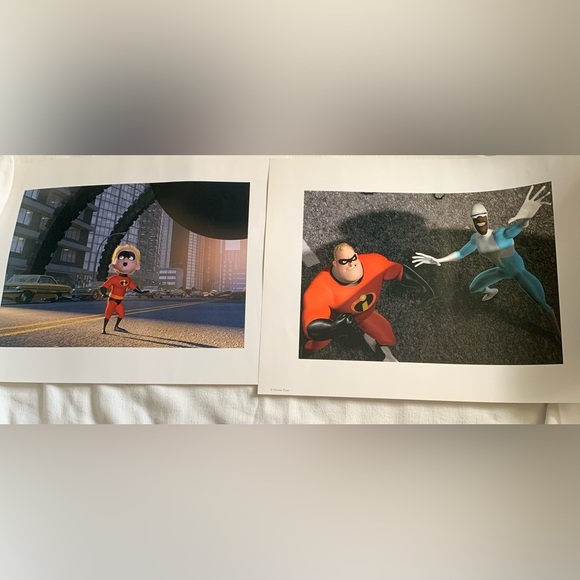 Vintage 2004 Disney’s Pixar The Incredibles Lithographs, Set of 4 - Picture 4 of 7